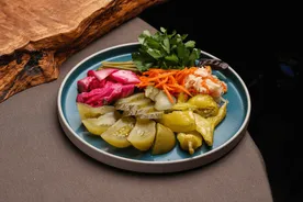 ГРУЗИНСКИЕ СОЛЕНЬЯ