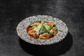 Цезарь с креветками 