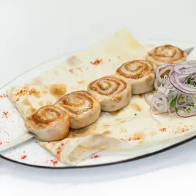 Фирменный рулет из курицы