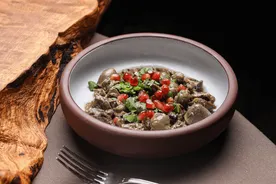 ТОМЛЕНЫЕ КУРИНЫЕ СЕРДЕЧКИ