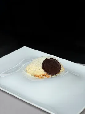 ПЕРСИК С ГОЛУБЫМ СЫРОМ